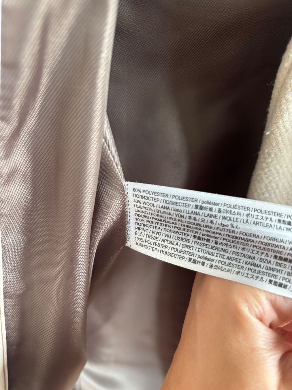 Mango Manteaux: Manteau Mango – D'occasion à Neuchâtel par dum_5xby 4