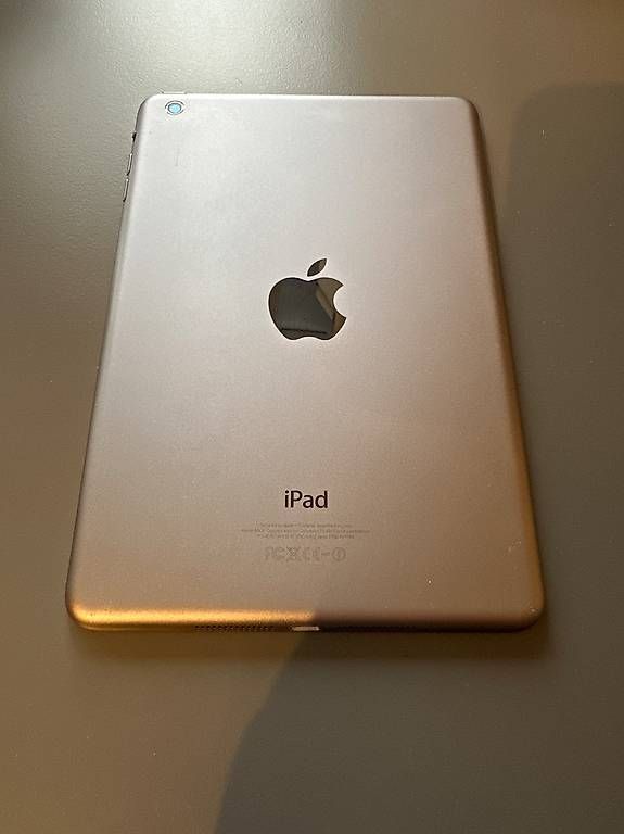 Apple Tablet PC: iPad Mini 1. Generation 16GB WiFi – Usato da Bern venduto da KasimirBerger 3