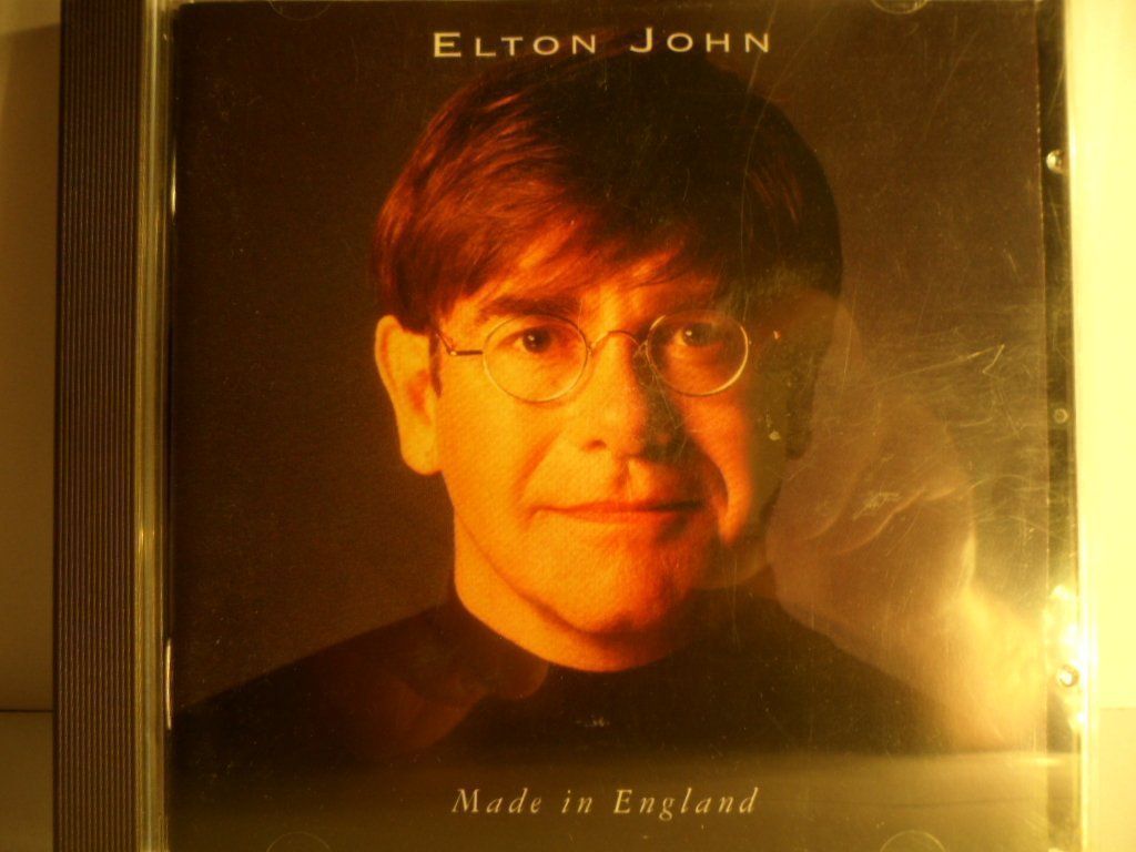 CDs: ELTON JOHN  *  Made in England – Gebraucht aus Langnau i. E. von mar_hw58