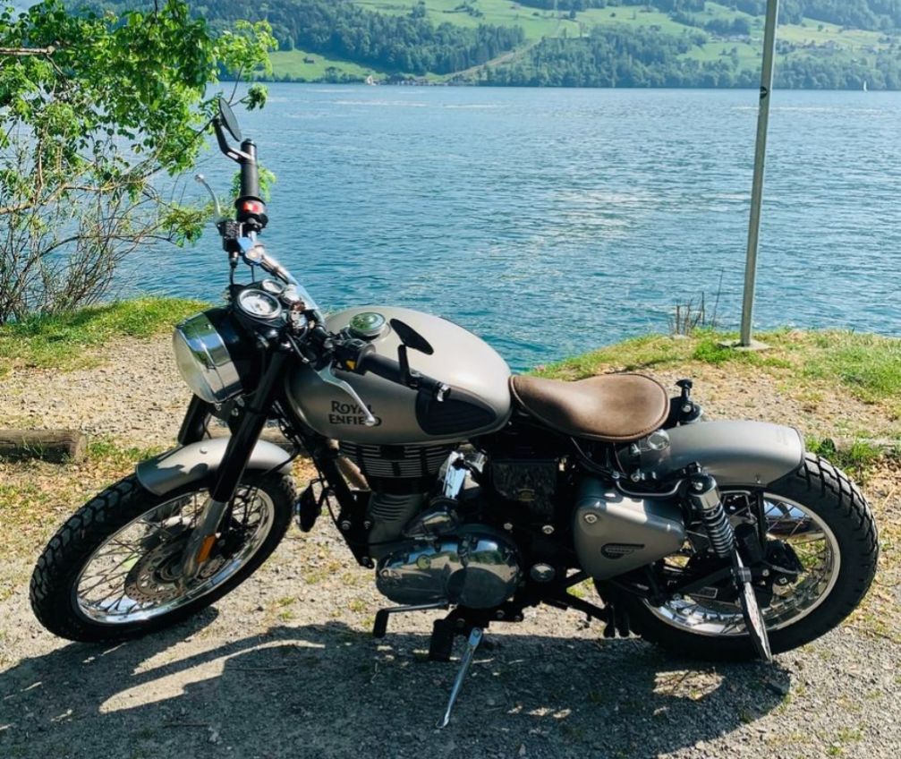 Enfield/Royal-Enfield Strasse: Royal Enfield Bullet 500 Classic | Bobber-Umbau. Top Zustand – Gebraucht aus Zürich von m_meier1981