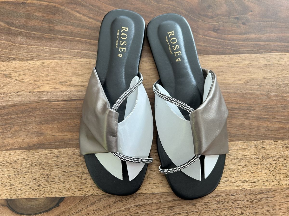 Scarpe da donna: Schicke ROSE Sandalen Grösse 43 mit Strass – Nuovo e nell'imballaggio originale da Rupperswil venduto da Birke11 1
