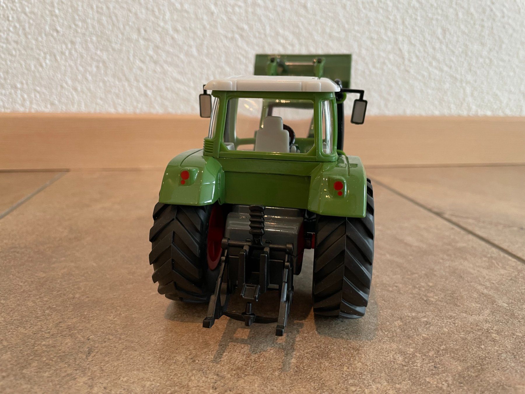 Fendt Trattori: SIKU Fendt Vario 714 – Nuovo e nell'imballaggio originale da Kreuzlingen venduto da Stefan1150 3
