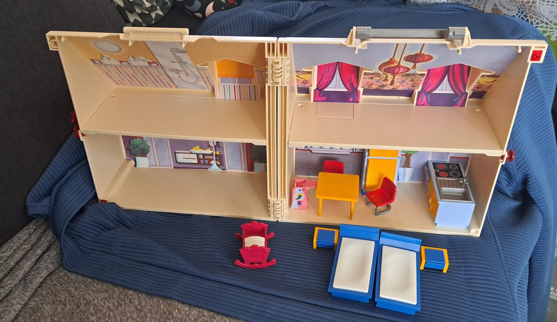 Figuren: Playmobil Mitnehm Puppenhaus – Gebraucht aus Breitenbach von Lucky0518 6