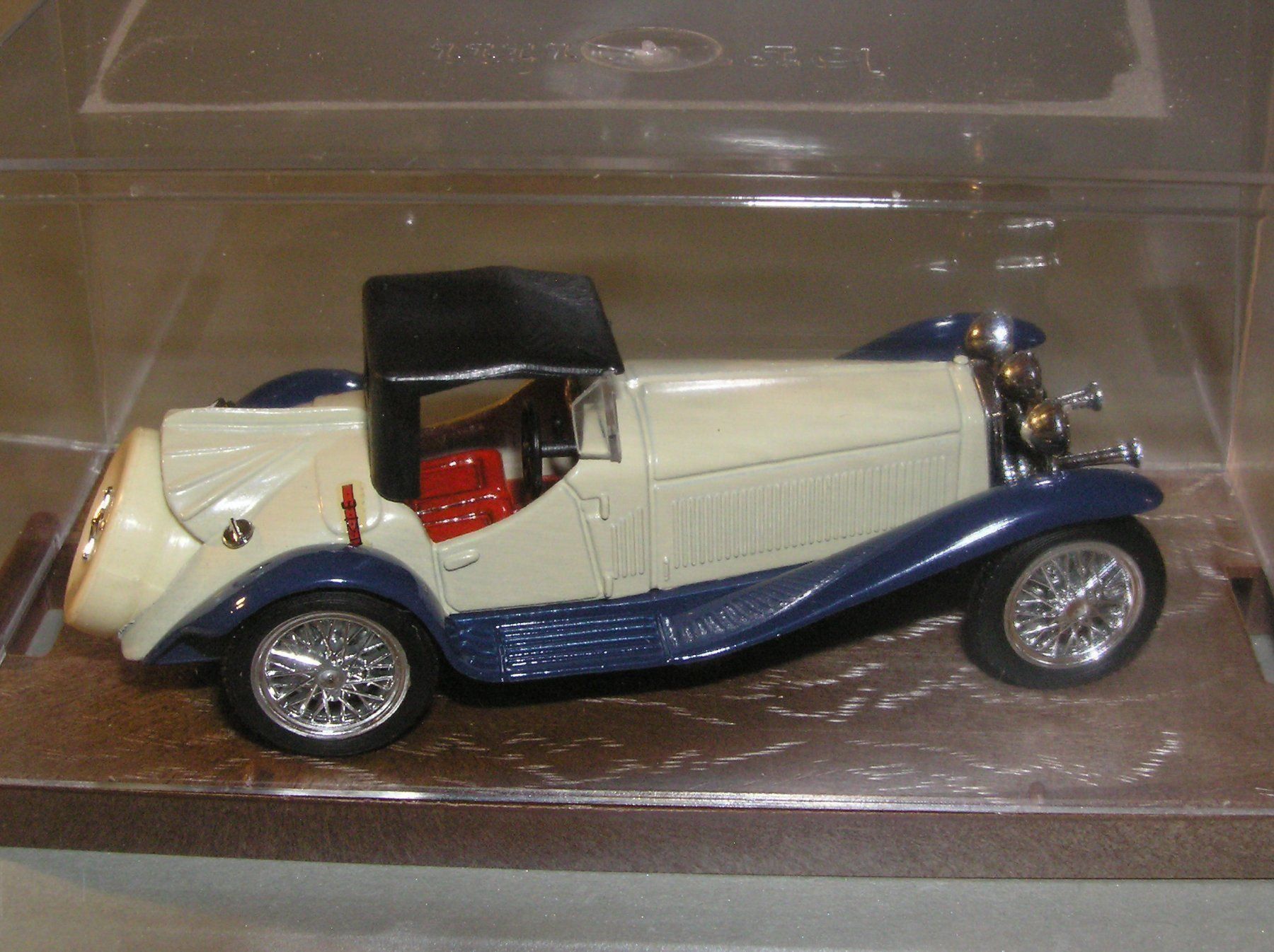 Brumm Modellini d'auto: BRUMM ALFA ROMEO 1932 – Usato da Grenchen venduto da country59 3