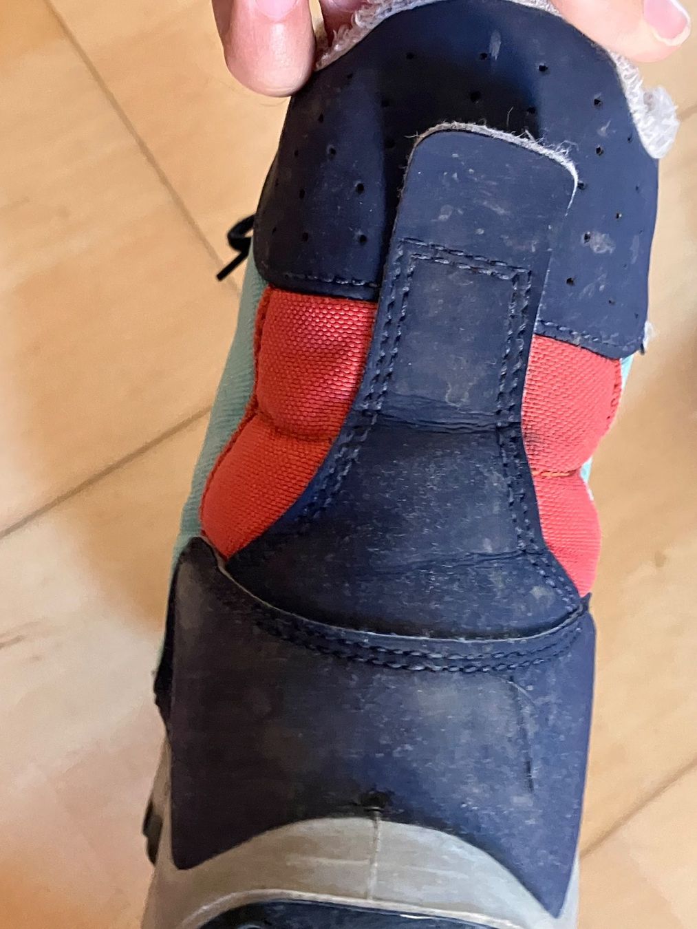 Decathlon Schuhe für Jungen: Winterstiefel – Gebraucht aus Esslingen von 2ze 1
