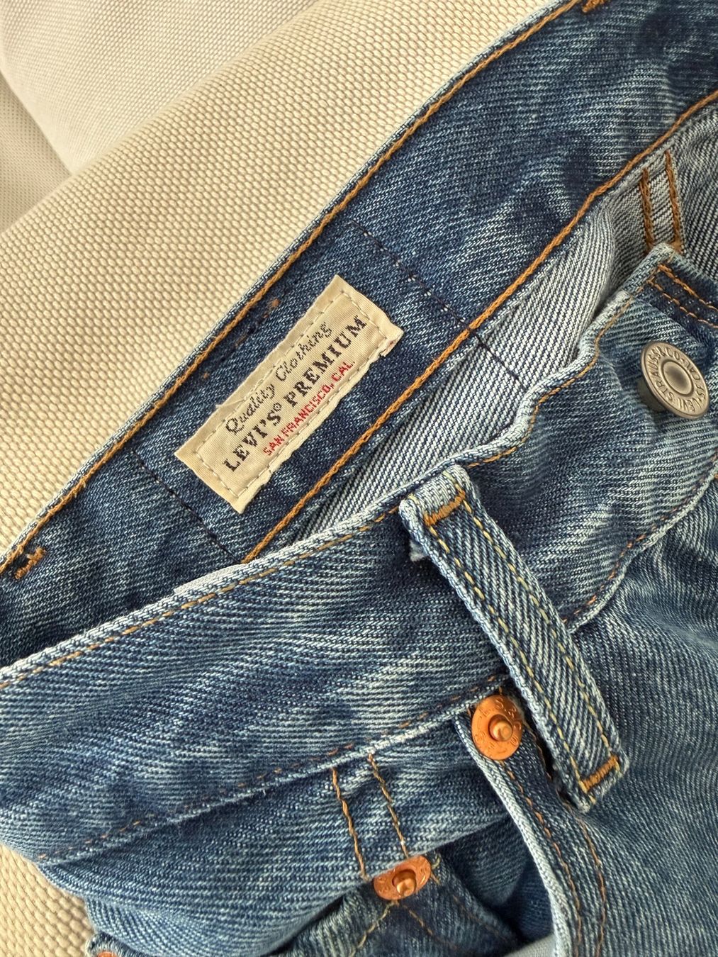 Levi's Jeans: Levi's 501 Jeans, NEU 24x31 – Neu und originalverpackt aus Zürich von mma_j8t6 3