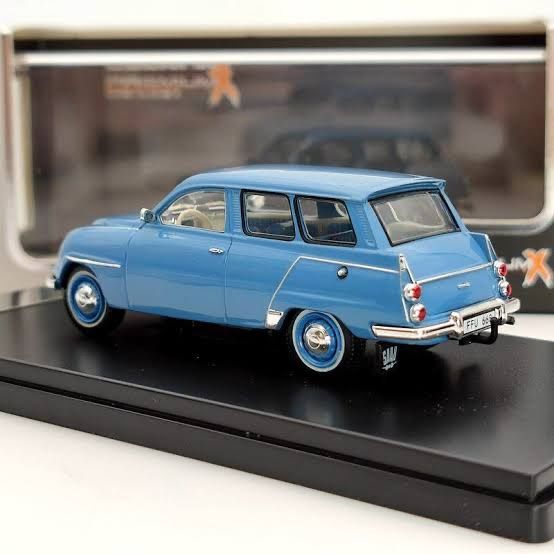 Saab Modellini d'auto: SAAB 95 1961 HELLBLAU 1:43 PREMIUM – Nuovo e nell'imballaggio originale da Suhr venduto da Moebelsiralfred 4