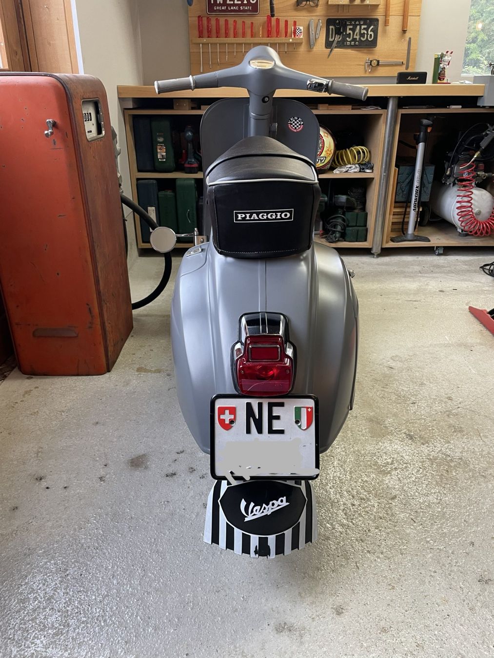 Vespa Scooter: Vespa Primavera 125 1970 – Usato da La Chaux-de-Fonds venduto da seb 1
