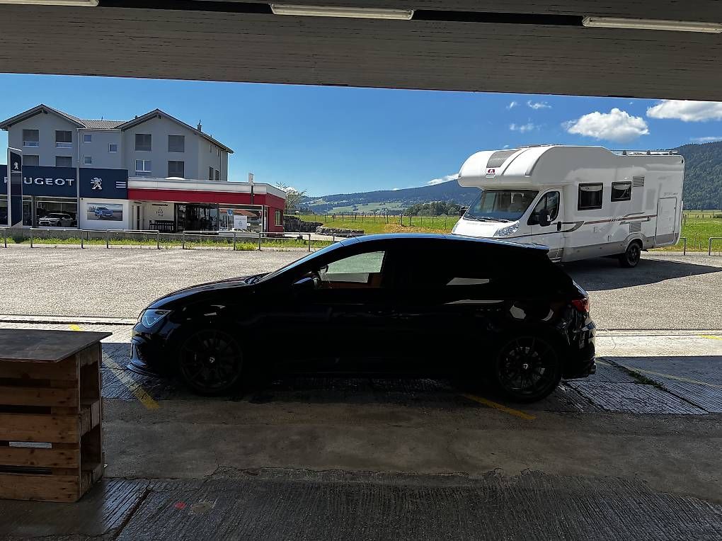 Seat Automobili: Seat Leon Cupra 300 – Usato da La chaux de fonds venduto da PaivaD 3