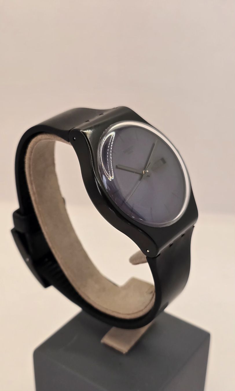 Swatch Uhren: Swatch Quartz Date 39,9mm – Gebraucht aus Minusio von AGSuhren 4