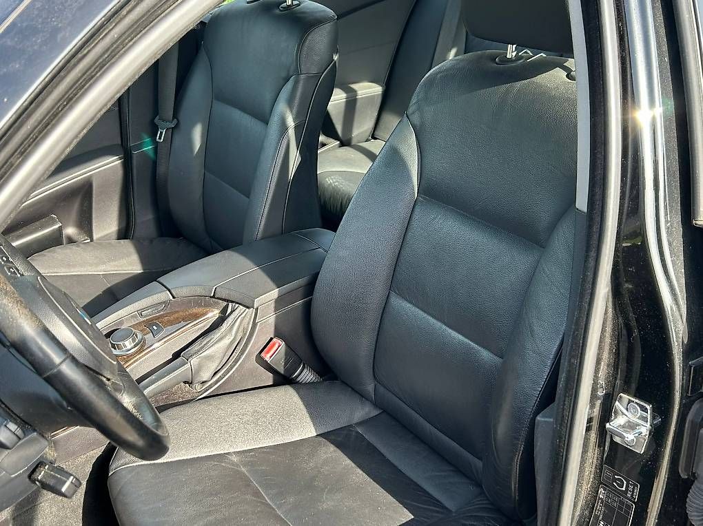 Automobili: BMW 525i Touring – Usato da Alpnach Dorf venduto da inf_56t7 8
