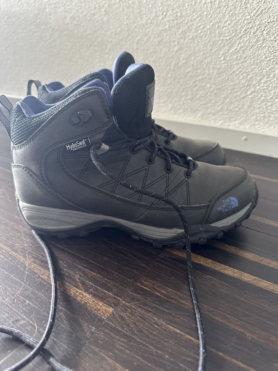 North Face Scarpe da donna: Wanderschuhe  – Usato da Zürich venduto da aly_ai7 4