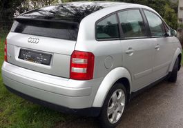 Audi A2 1.4i aus 2001 ab Platz