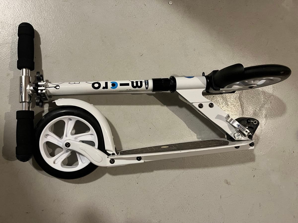 Micro Kickboard: Trottinette Micro Classic blanche – Neu (gemäss Beschreibung) aus St-Prex von SoLu21 3