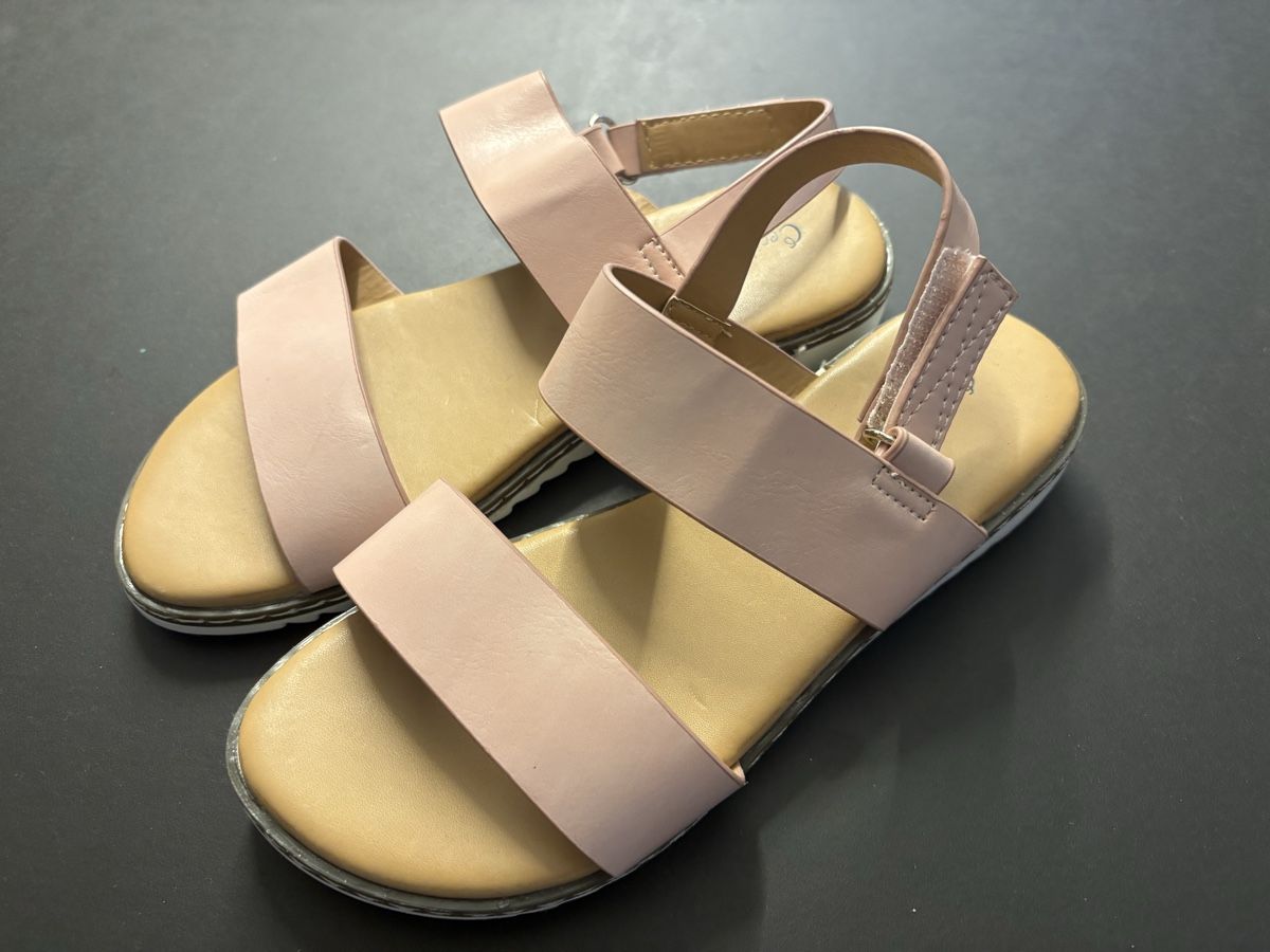 Scarpe per ragazze: Mädchen-Sandalen Gr. 31 – Nuovo (secondo la descrizione) da Zürich venduto da chibaer