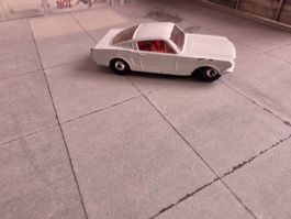 Matchbox Mustang Nr. 3 weiss von Lesney Zustand siehe Bilder