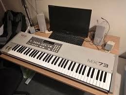 Akai Strumenti musicali: Akai MX-73 MIDI Master Keyboard – Usato da Viganello venduto da XTECHSTOREX 1