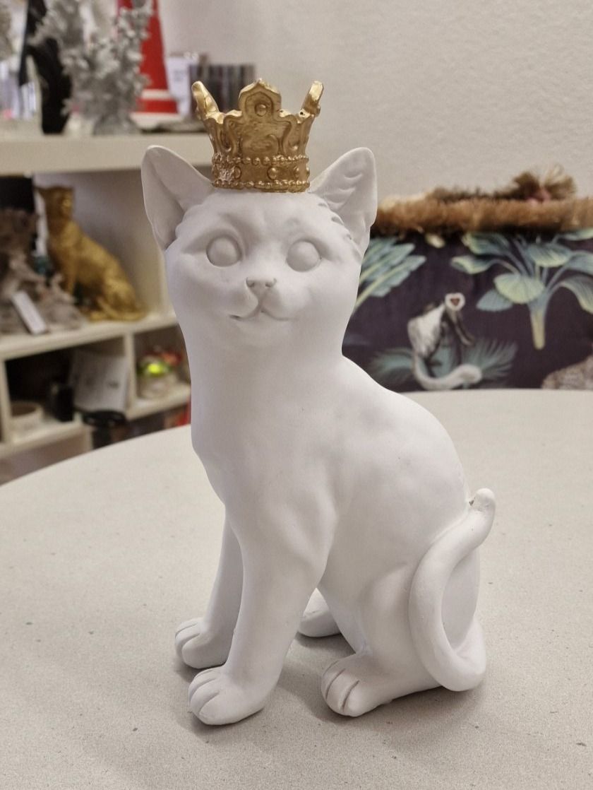 Figuren: Katzen mit Krone Gold im Set Weiss & Schwarz – Neu und originalverpackt aus Schaffhausen von AtelierPudesco 1