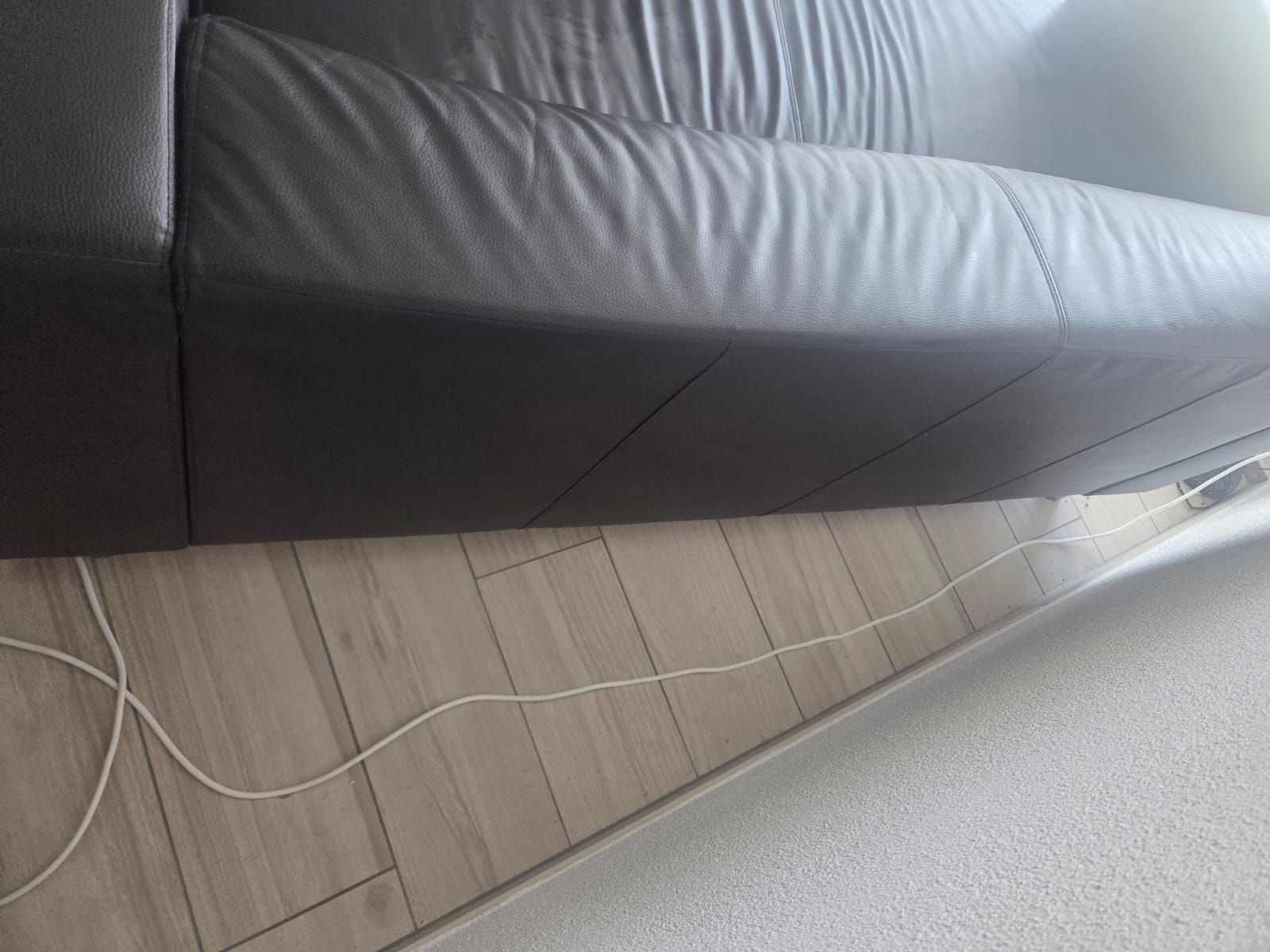 Sofas: ledersofa – Gebraucht aus Oberengstringen von con_2l5w