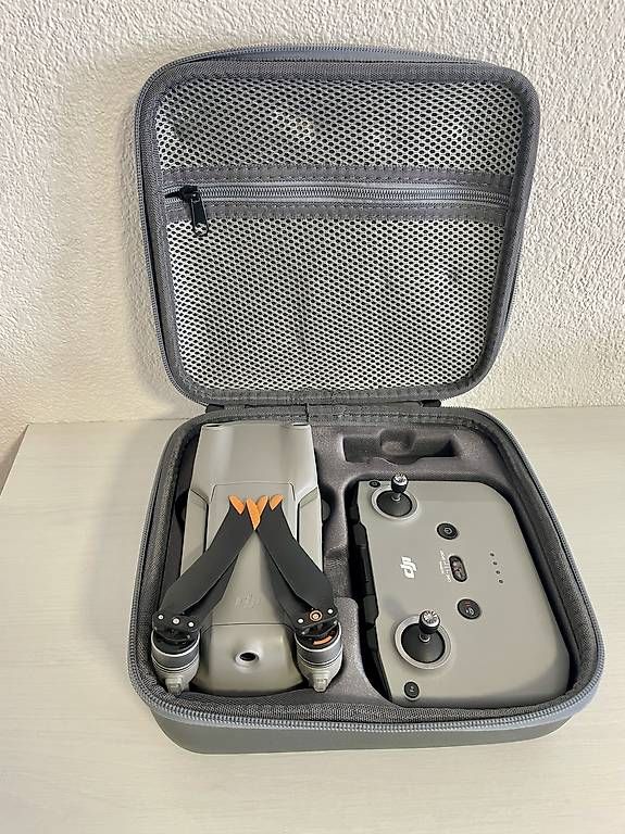 DJI Videocamere: Dji Air 2s mit Fly More Combo – Usato da Kreuzlingen venduto da EddieDespinoiu 1