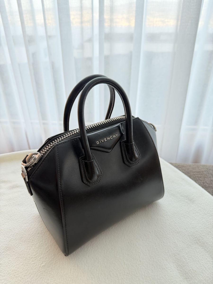 Givenchy Borse da donna: Givenchy Antigona Toy Bag – Nuovo (secondo la descrizione) da Horgen venduto da ll.27 1