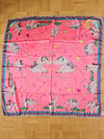 Seidentuch 94x94 neu