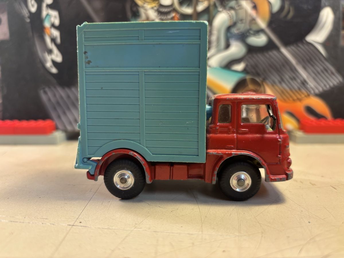 Corgi Toys Modellini d'auto: Corgi Toys Bedford Tractor Unit – Usato da Möriken AG venduto da Classics16 3