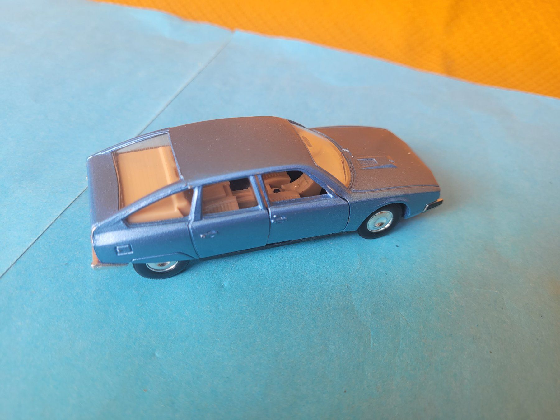 Citroën Modellini d'auto: Citroën CX 2400 Solido, 1:43 – Usato da Domdidier venduto da Bimbo57 4