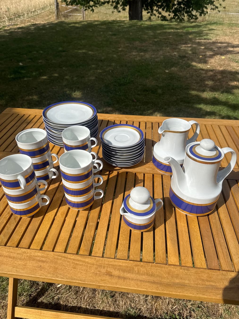 Set di piatti: Kaffeeservice Mitterteich Bavaria Service – Usato da Rüti b. Büren venduto da helscherj