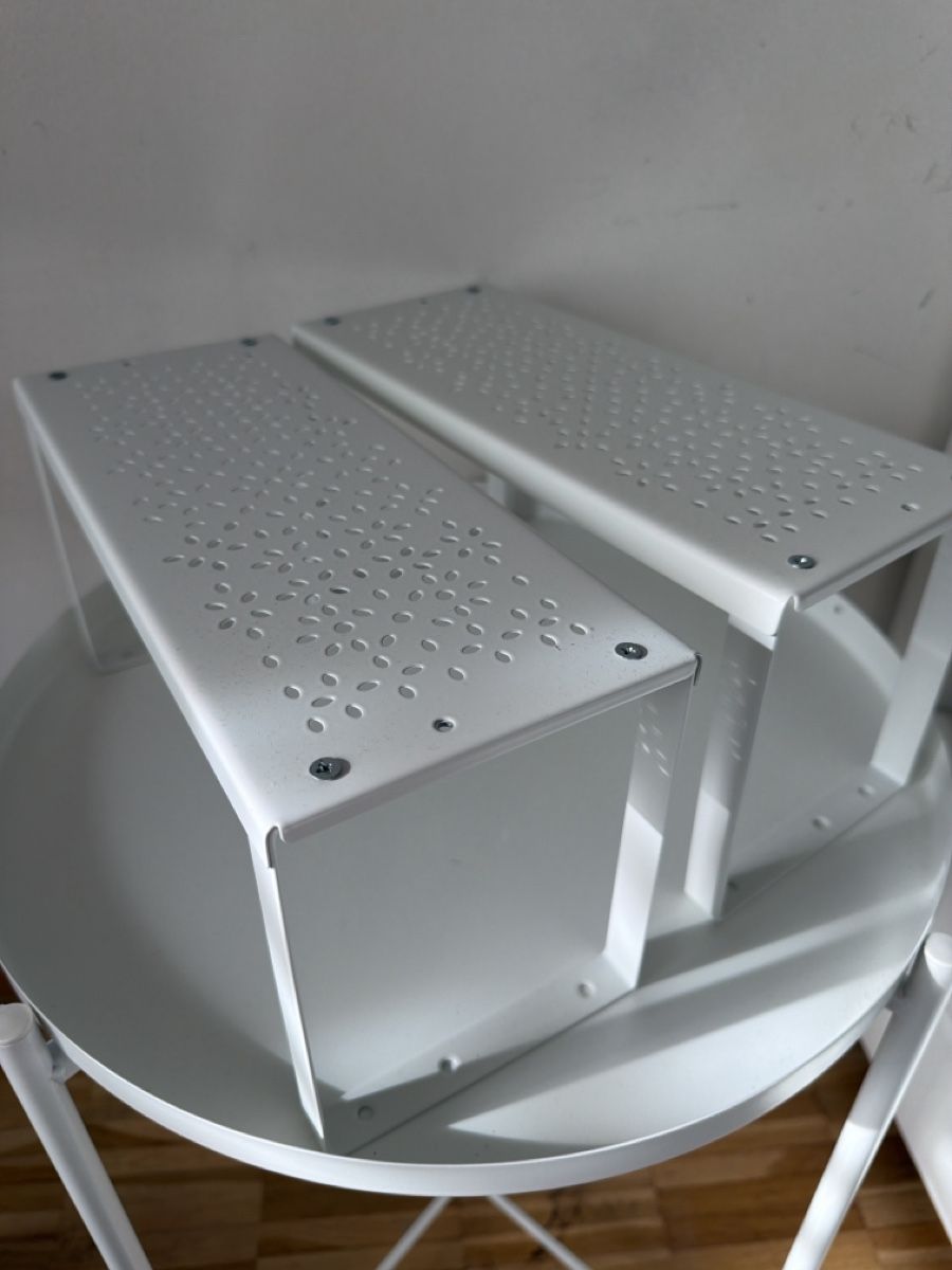 Ikea Scaffali: Inner shelf organizers – Nuovo (secondo la descrizione) da Zürich venduto da car_nq52