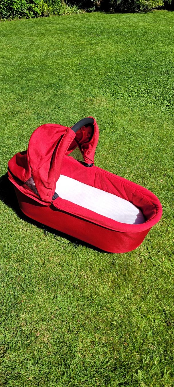 Teutonia Carrozzine: Roter Kinderwagen – Usato da Erlinsbach SO venduto da Anapolis2 4
