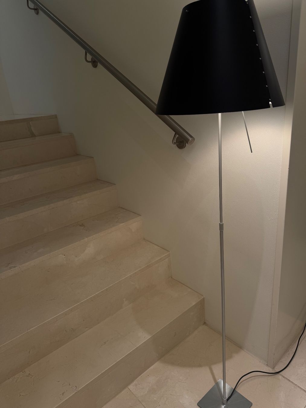 Luceplan Lampen: Costanza Stehlampen – Gebraucht aus Basel von VIO100 1