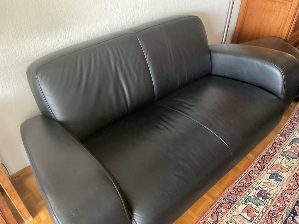 Sofas: Salon club en cuir – Gebraucht aus Lausanne von peterv1 1
