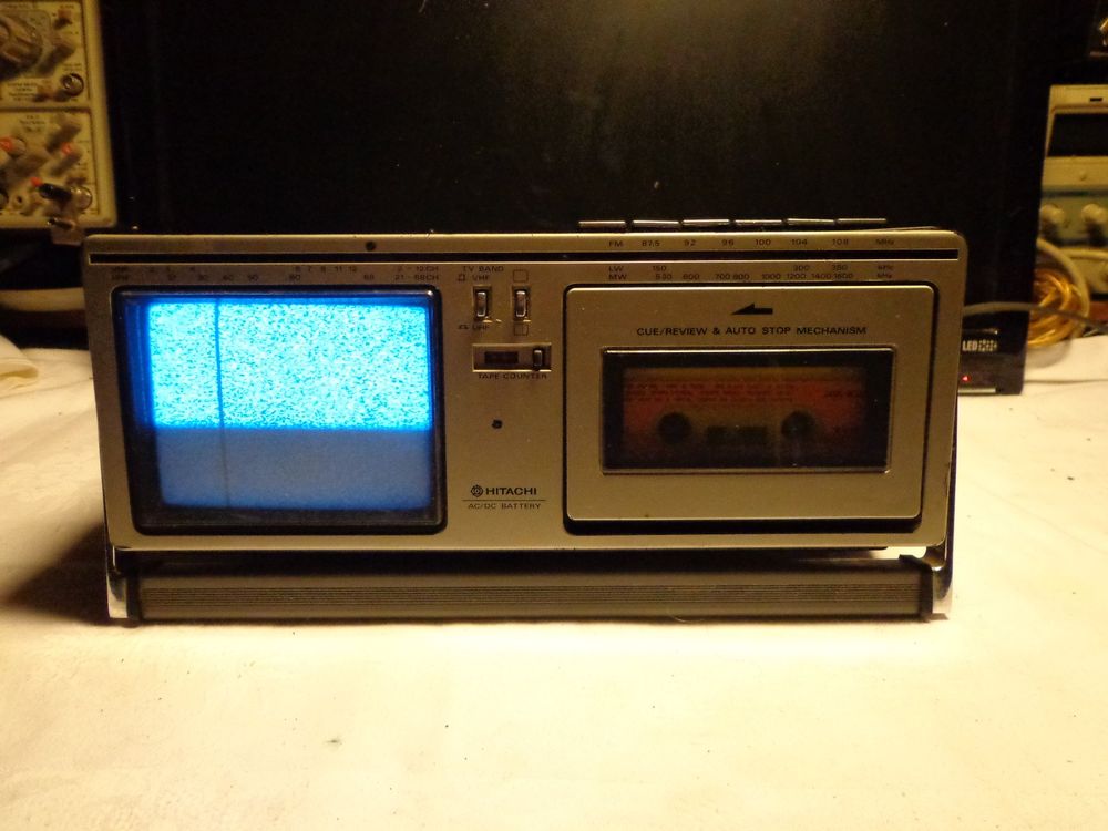 Hitachi TRK-7200E Kult Retro (Gebraucht) in Ligornetto für CHF 15 – mit ...