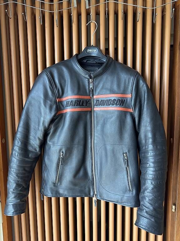 Harley-Davidson Giacche: Giacca in pelle Harley Davidson – Usato da Arosio venduto da Bike-Nature-Velo