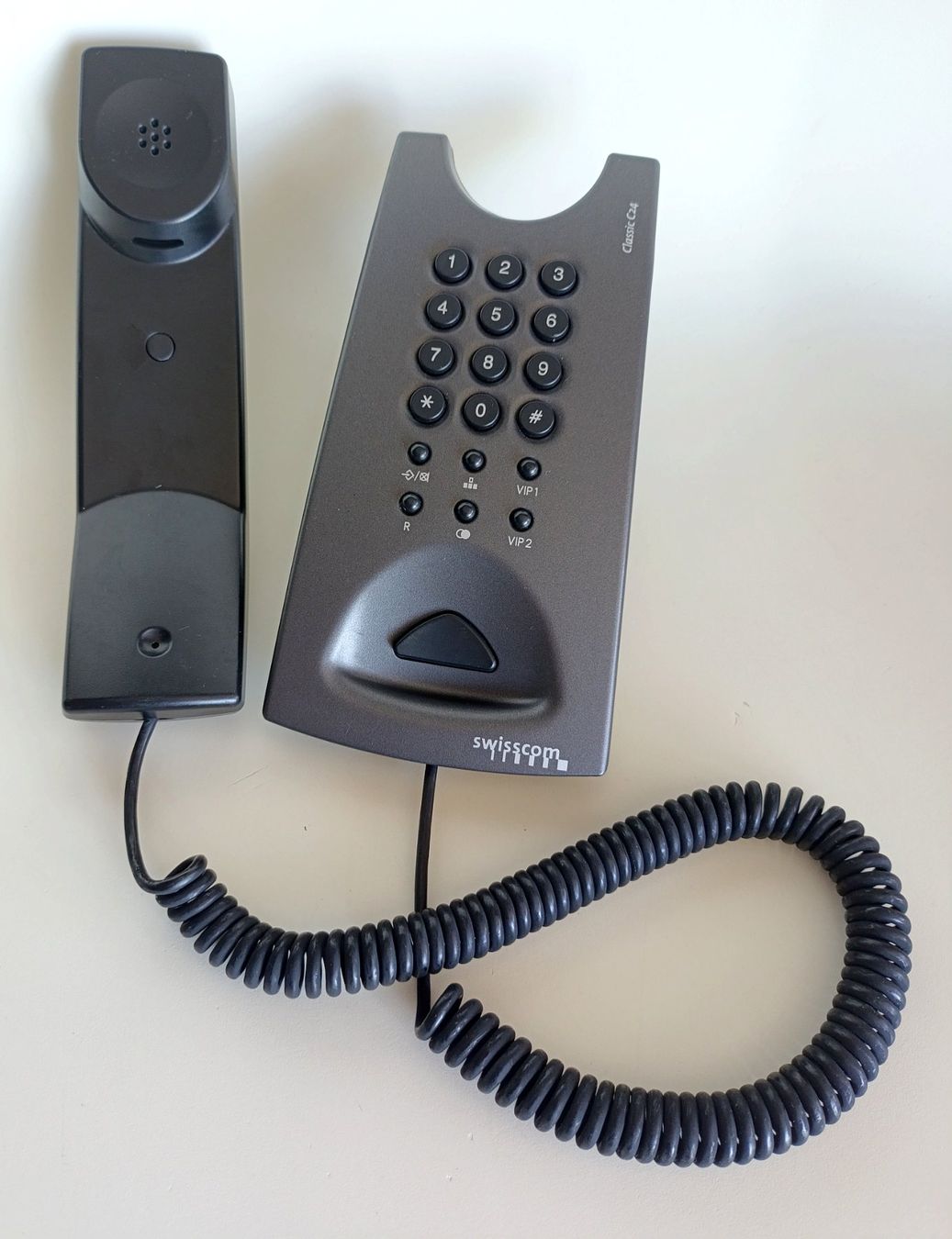 Swisscom Telefoni: Festnetztelefon Classic C24 Swisscom – Usato da Wil SG venduto da Donaldus 4