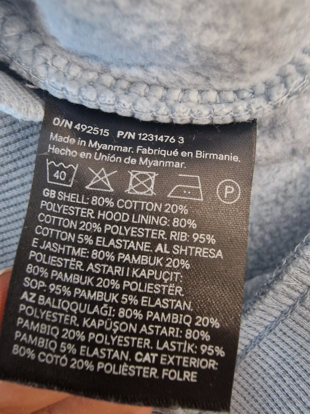 H&M Pullover & Sweatshirts: H&M Kapuzenpullover hellblau Grösse 170 top Zustand – Gebraucht aus Meierskappel von HeartWear 2