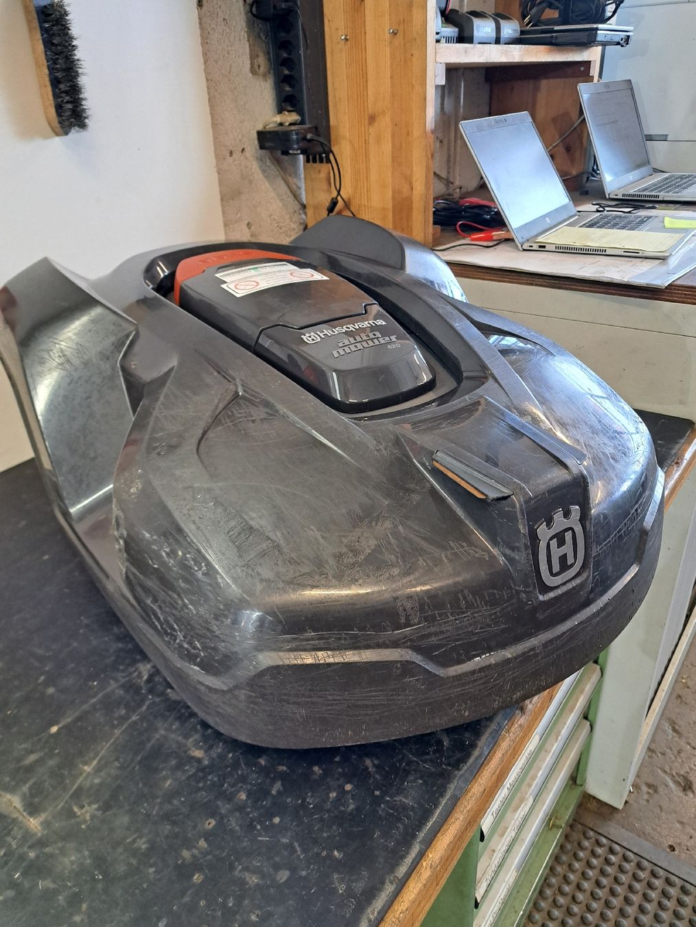Husqvarna Tagliaerba: Husqvarna Automower 420 – Usato da Frauenfeld venduto da HilzingerAG 3