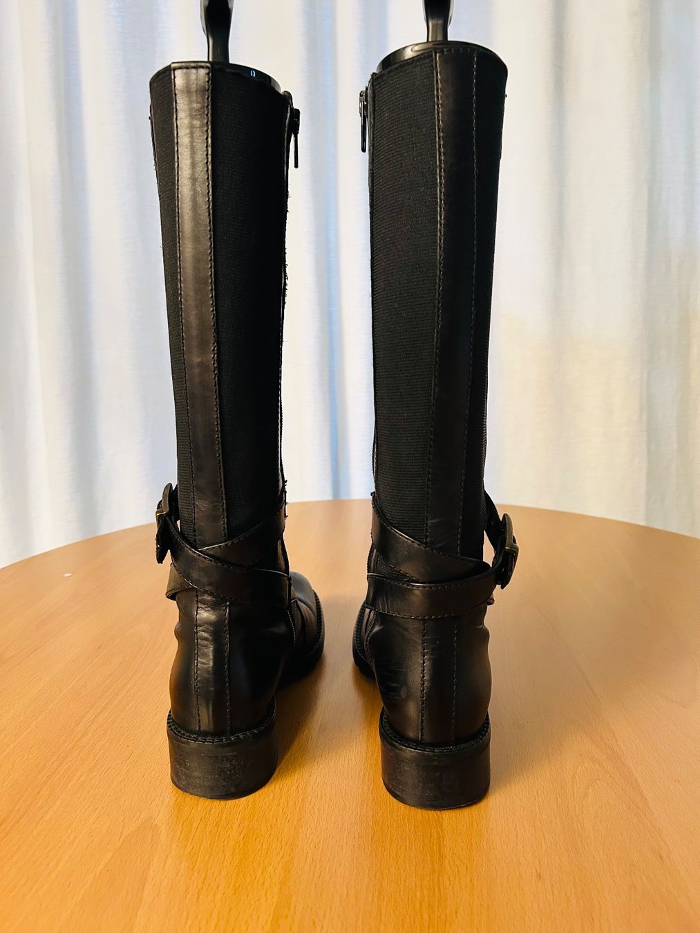 Navyboot Scarpe da donna: NAVYBOOT, Winterstiefel Gr. 36 Leder, Schwarz! – Usato da Niederglatt ZH venduto da adi_99tq 3