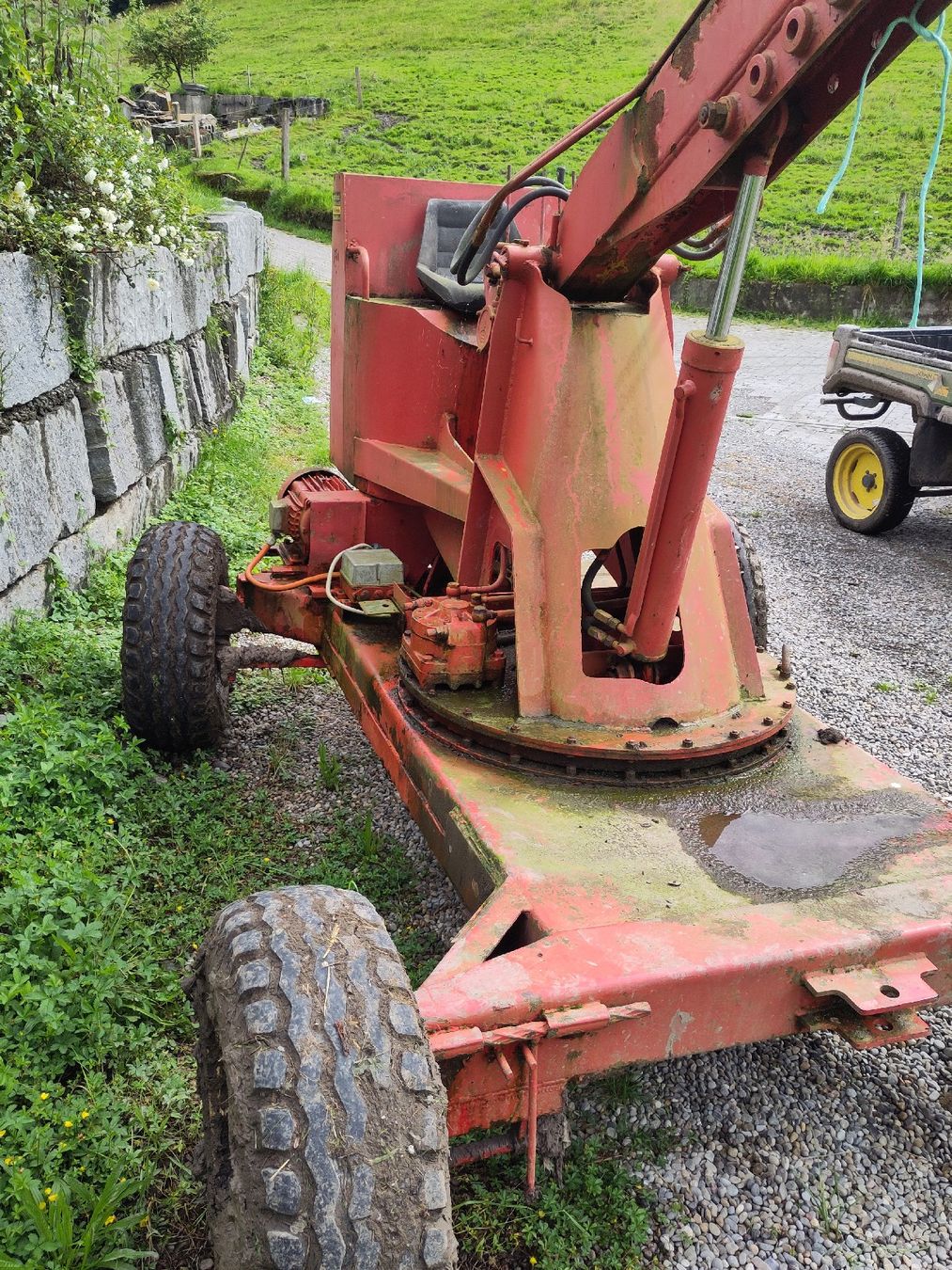 Grues: Mistkran – D'occasion à Oberkirch LU par Stee6208 2