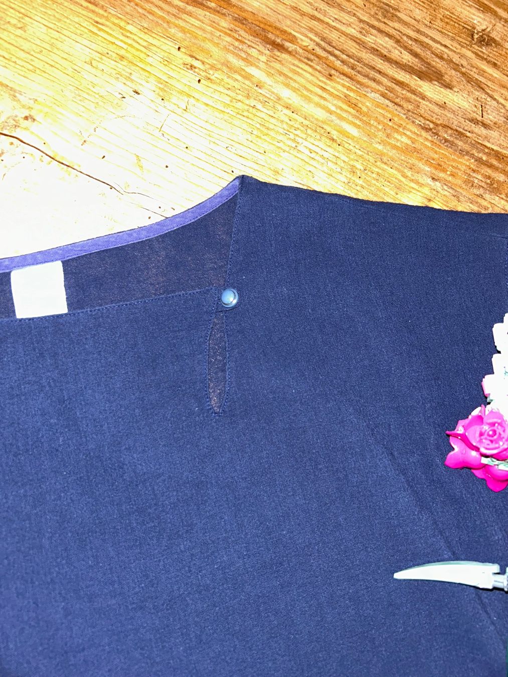 Camicette: Dunkelblaues Blusenshirt 36/38 – Usato da Safenwil venduto da 2hand_aber_wertvoll 1