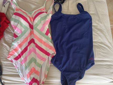 Lot 2 Maillot de bain 🩱 blanc multicolore/bleu marine 