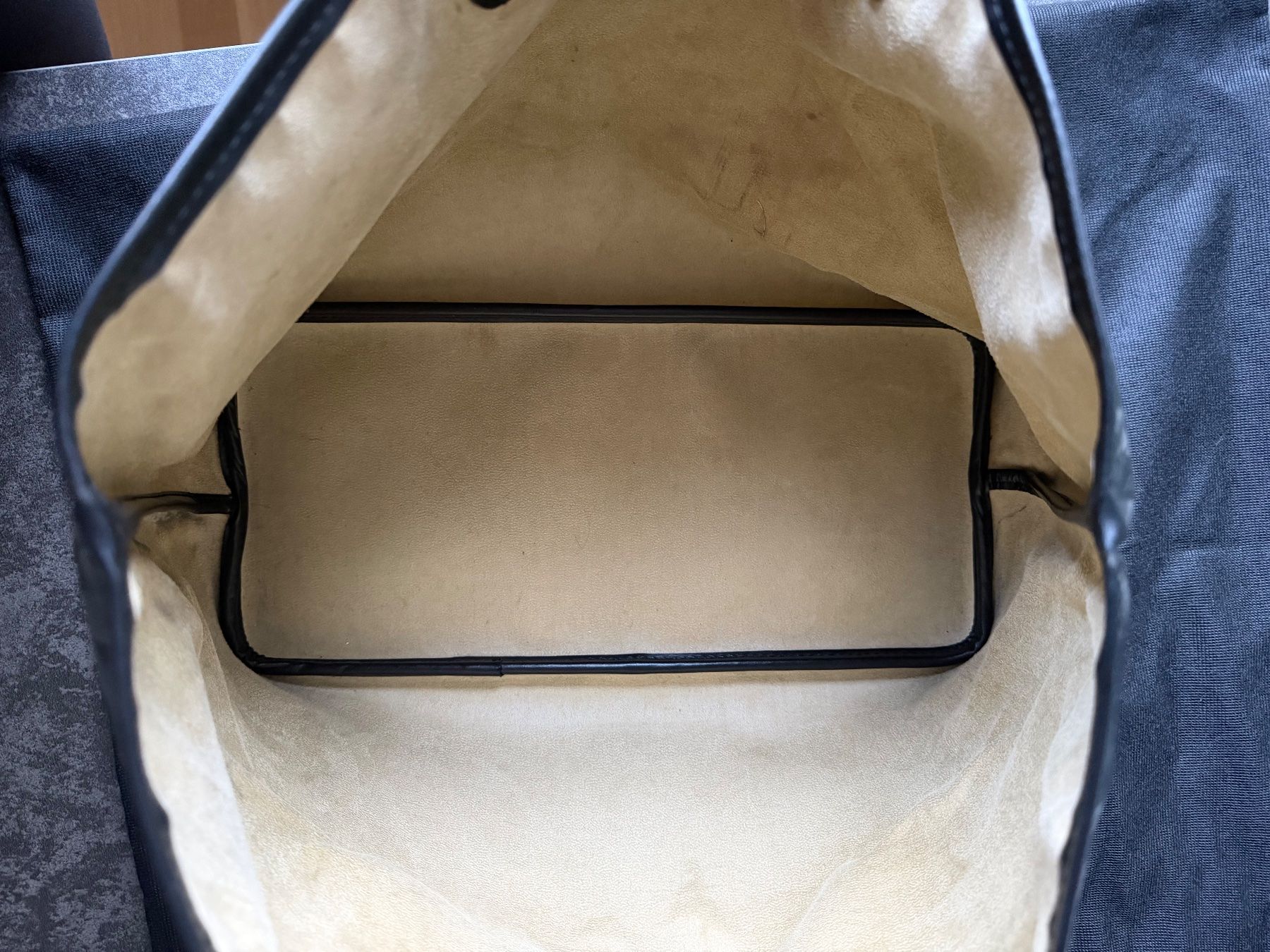 Maison Mollerus Taschen: Maison Mollerus Shopper Bern – Gebraucht aus Wil SG von Sarah2307 2