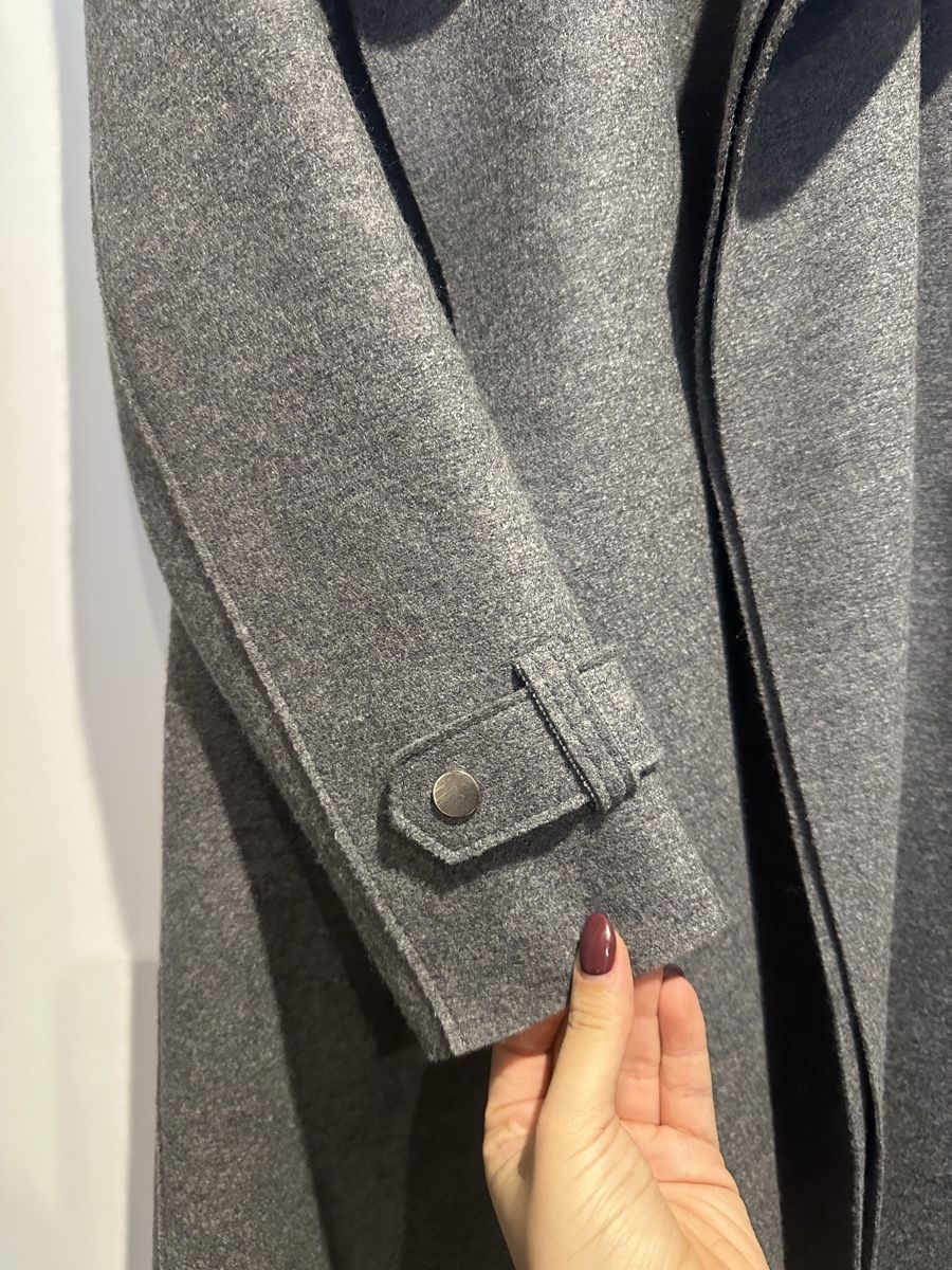 Harris Wharf London Cappotti: Harris Wharf London grey wool coat IT44 – Usato da St. Niklausen LU venduto da lau_259n 4