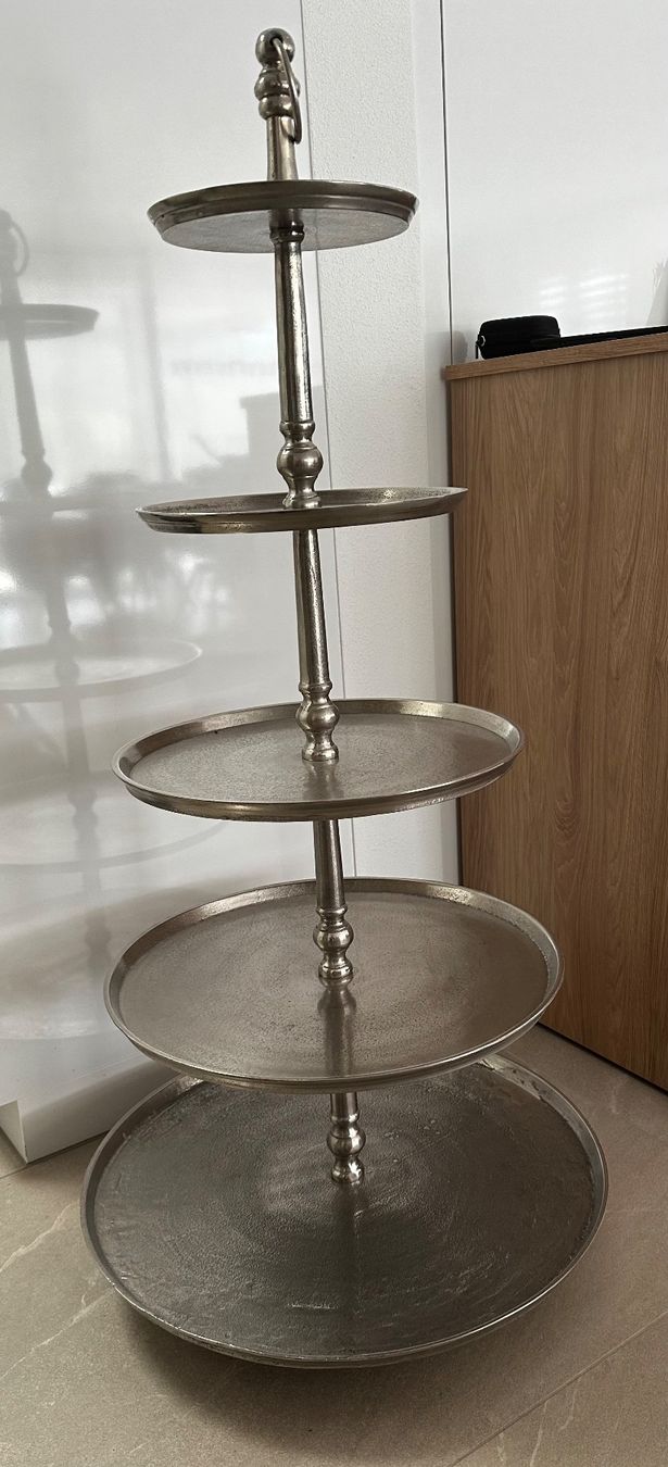 Tutte le decorazioni: Etagère – Usato da Frümsen venduto da 19skorpion78