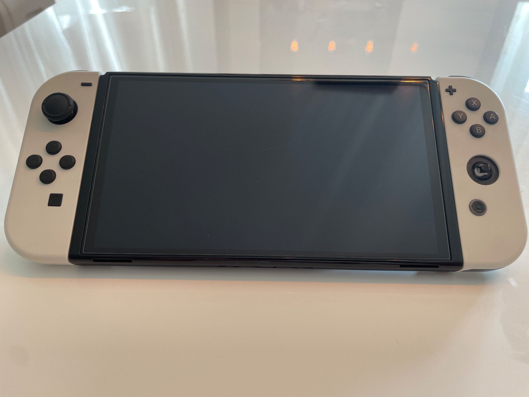 Nintendo Konsolen: Nintendo Switch OLED blanche avec accessoires – Gebraucht aus Grand-Lancy von MichaelLopes 4