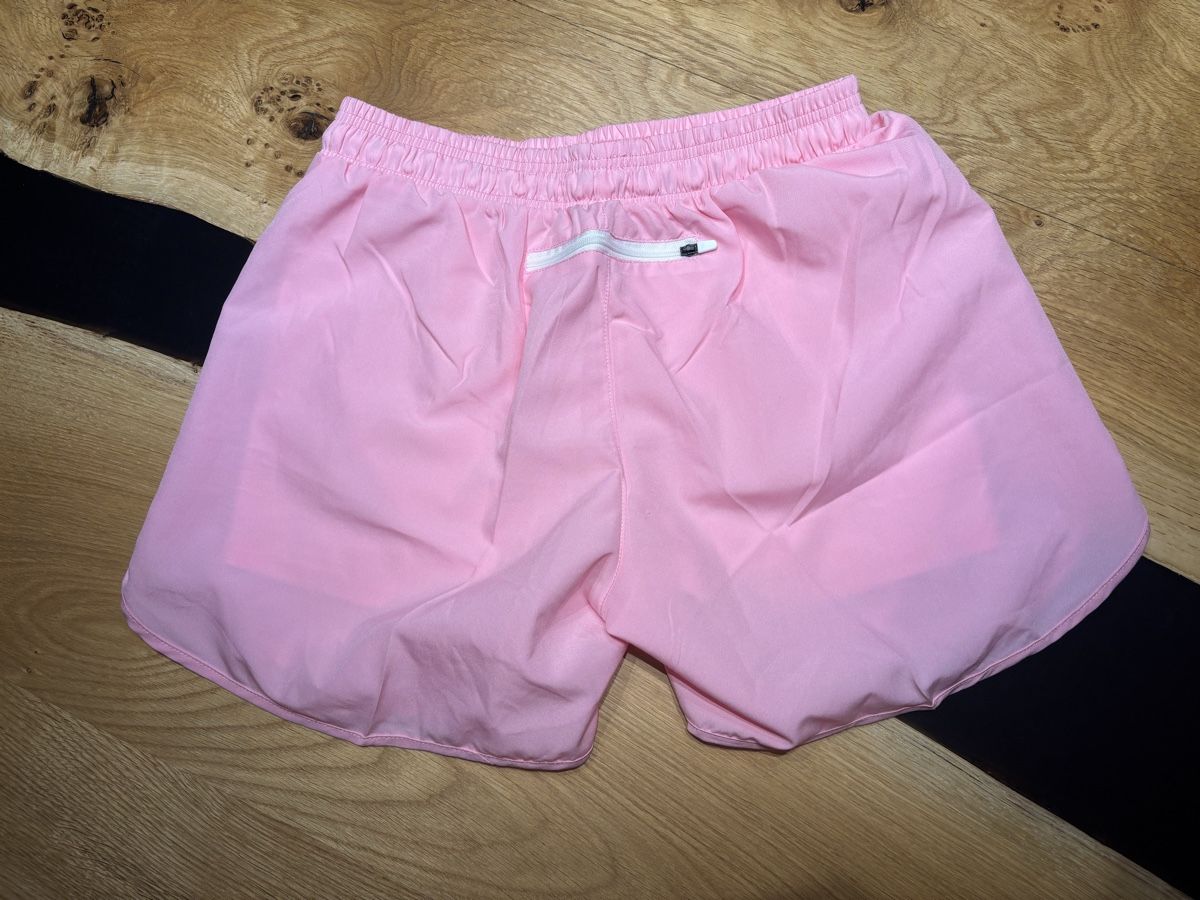Nike Hosen: Nike Running Shorts – Neu (gemäss Beschreibung) aus Kaltbrunn von celiabernet 1
