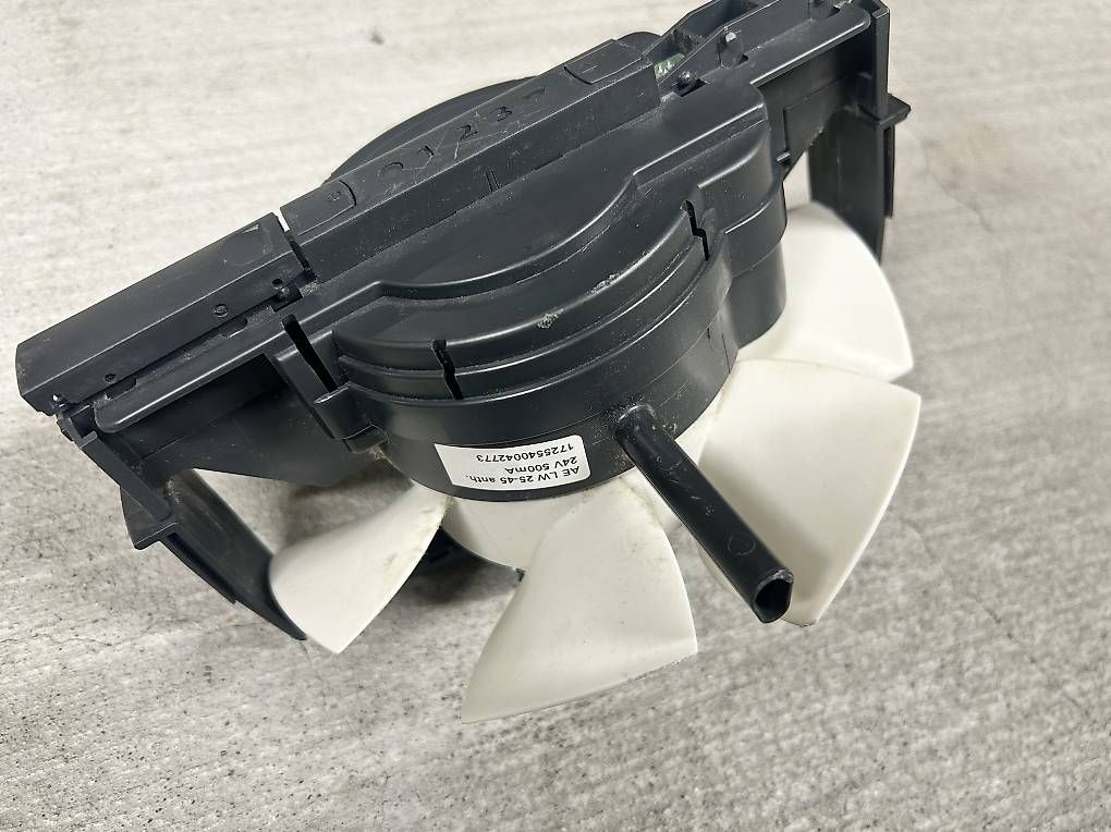 Venta Umidificatori d'aria: Venta Luftbefeuchter Luftreiniger – Usato da Fägswil venduto da Handlich 1