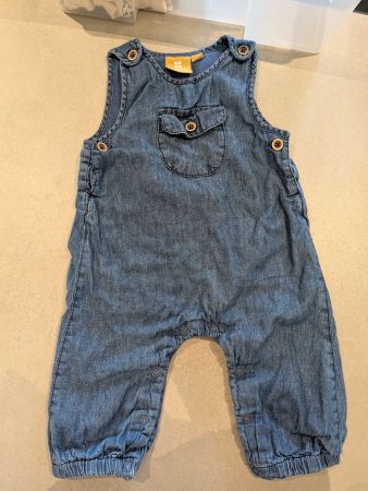 Baby Latzhose Grösse 62