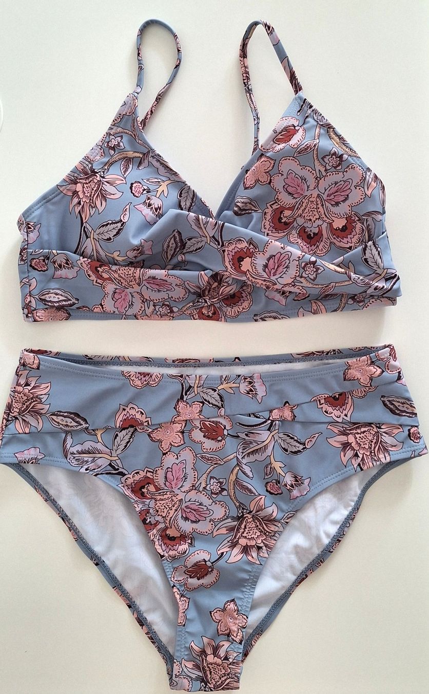 Maillots de bain & Bikinis: Bikini-Set Taubenblau, Blumenmuster – Neuf (Voir description) à Matten b. Interl par iae_cwc7